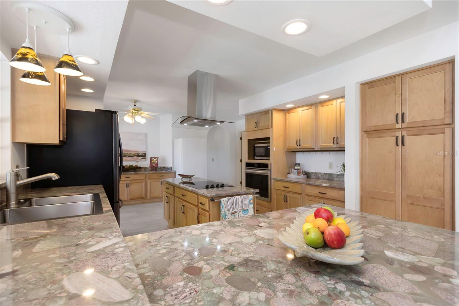 Image 11 of 45 For 3908 Lithia Ridge Boulevard