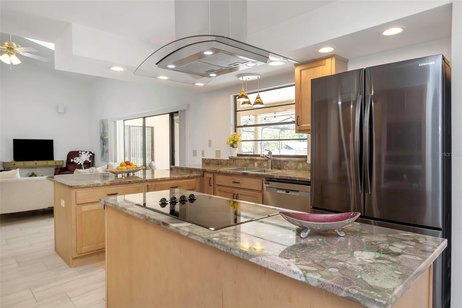 Image 13 of 45 For 3908 Lithia Ridge Boulevard