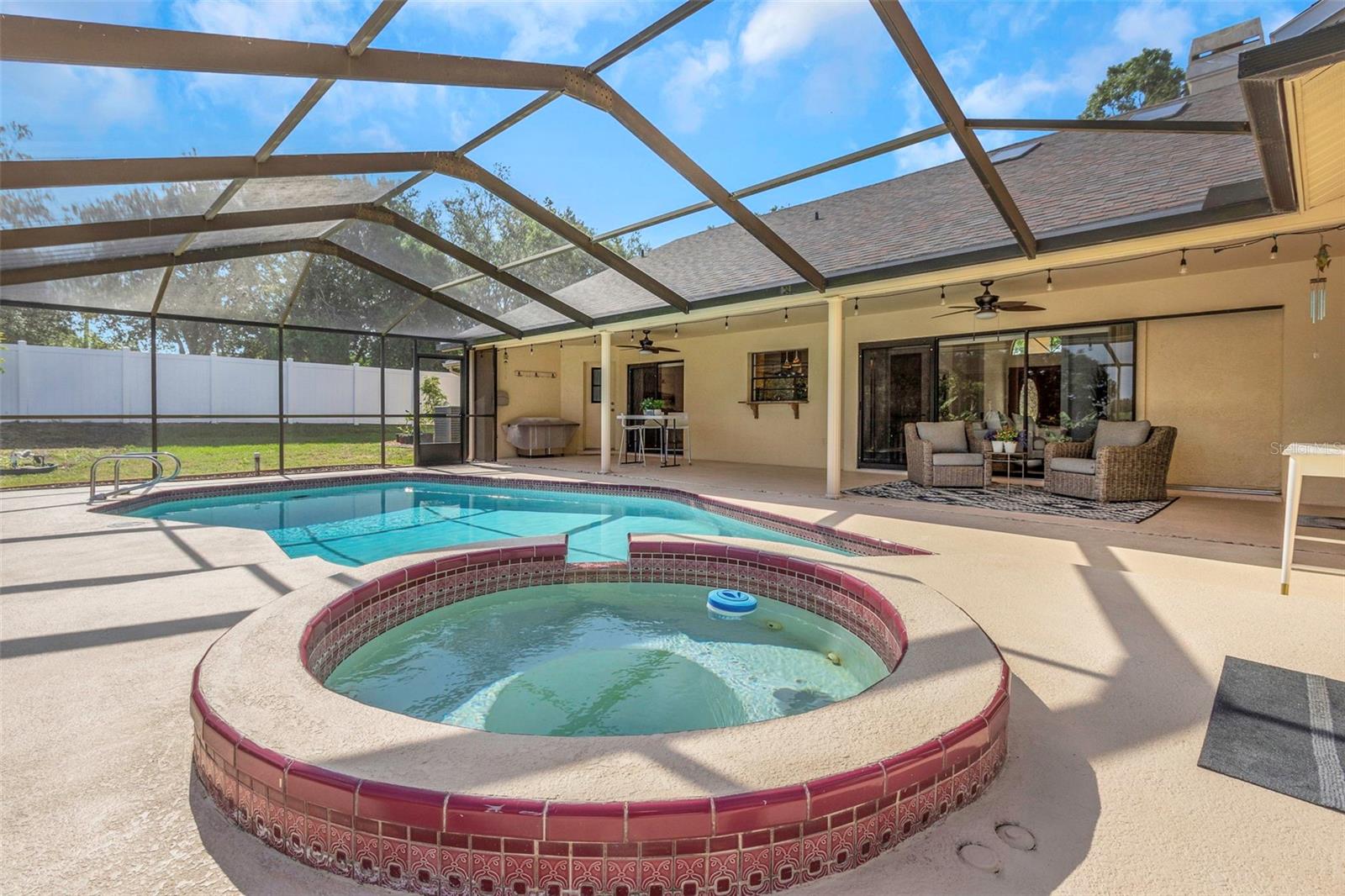 Image 31 of 45 For 3908 Lithia Ridge Boulevard