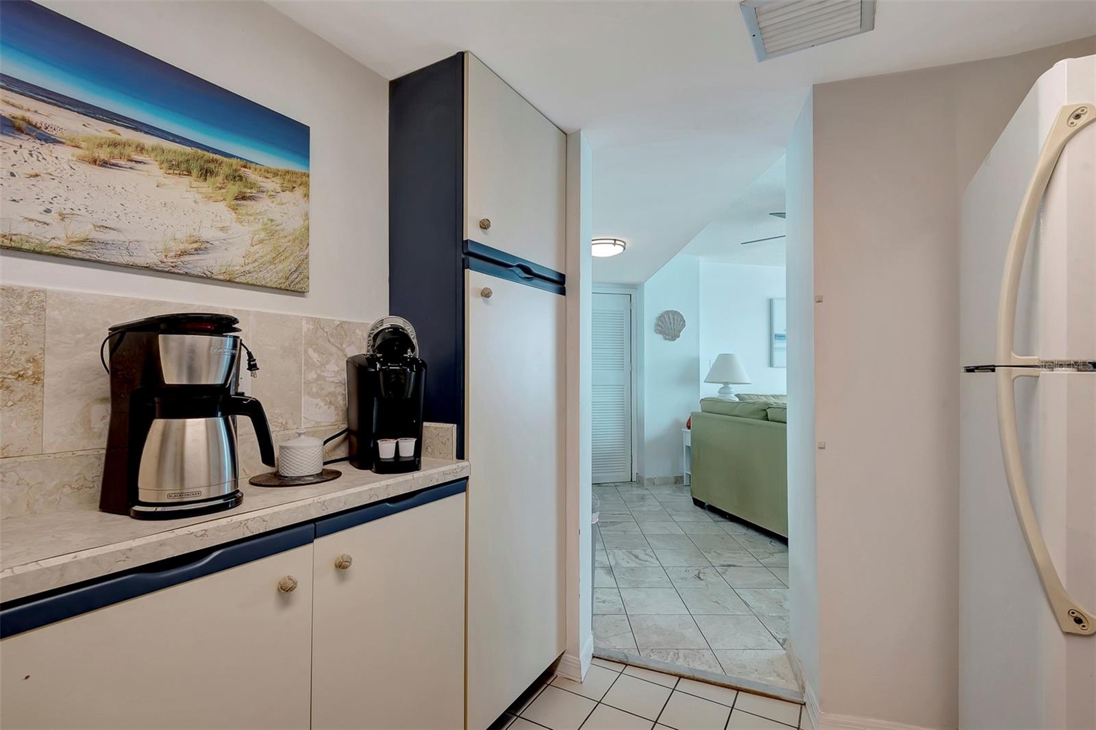 Image 14 of 44 For 2625 Atlantic Avenue 24sw