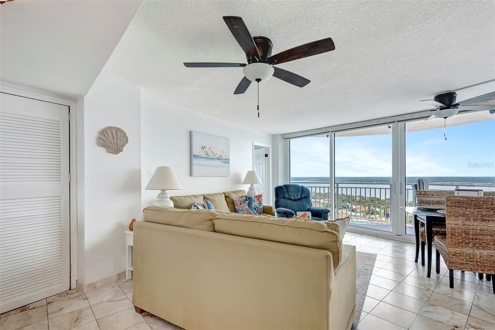 Image 8 of 44 For 2625 Atlantic Avenue 24sw