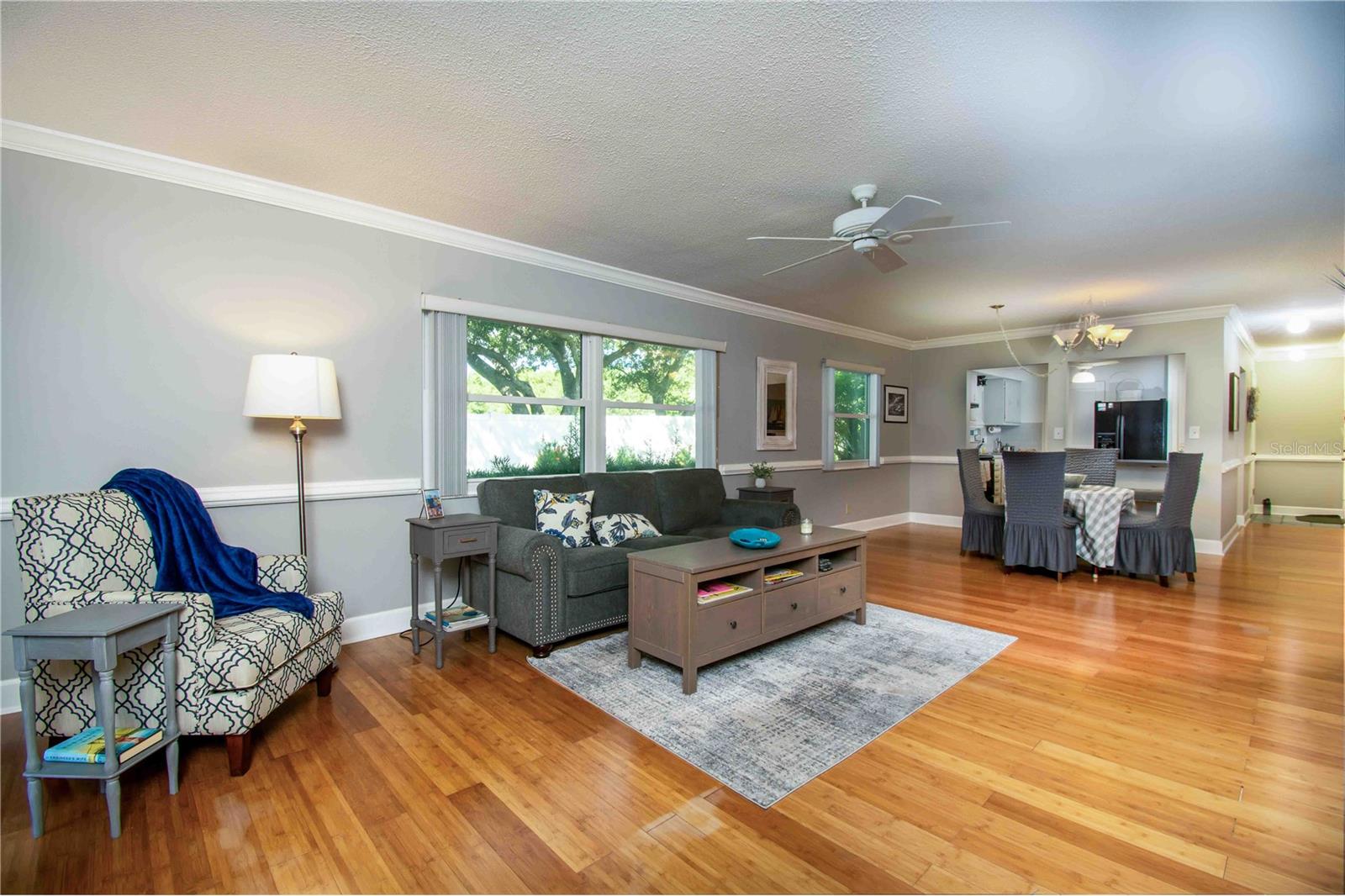 Image 4 of 27 For 11200 102nd Avenue 62