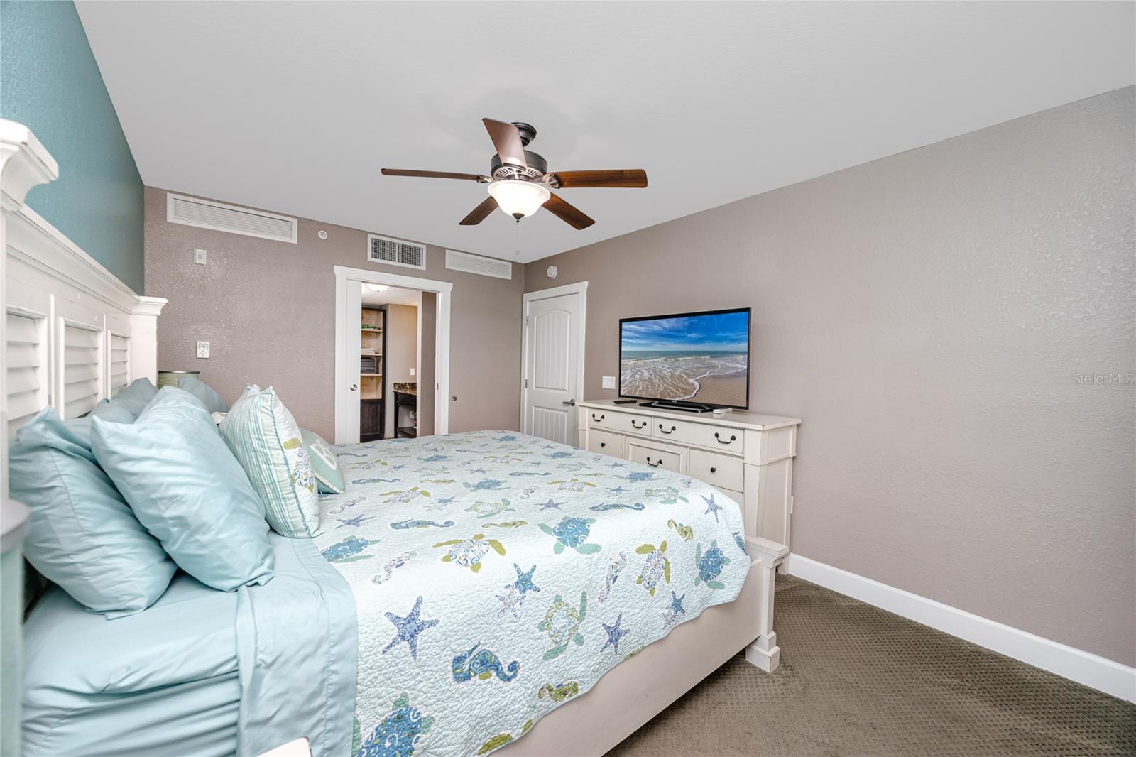 Image 17 of 51 For 399 2nd Street 217