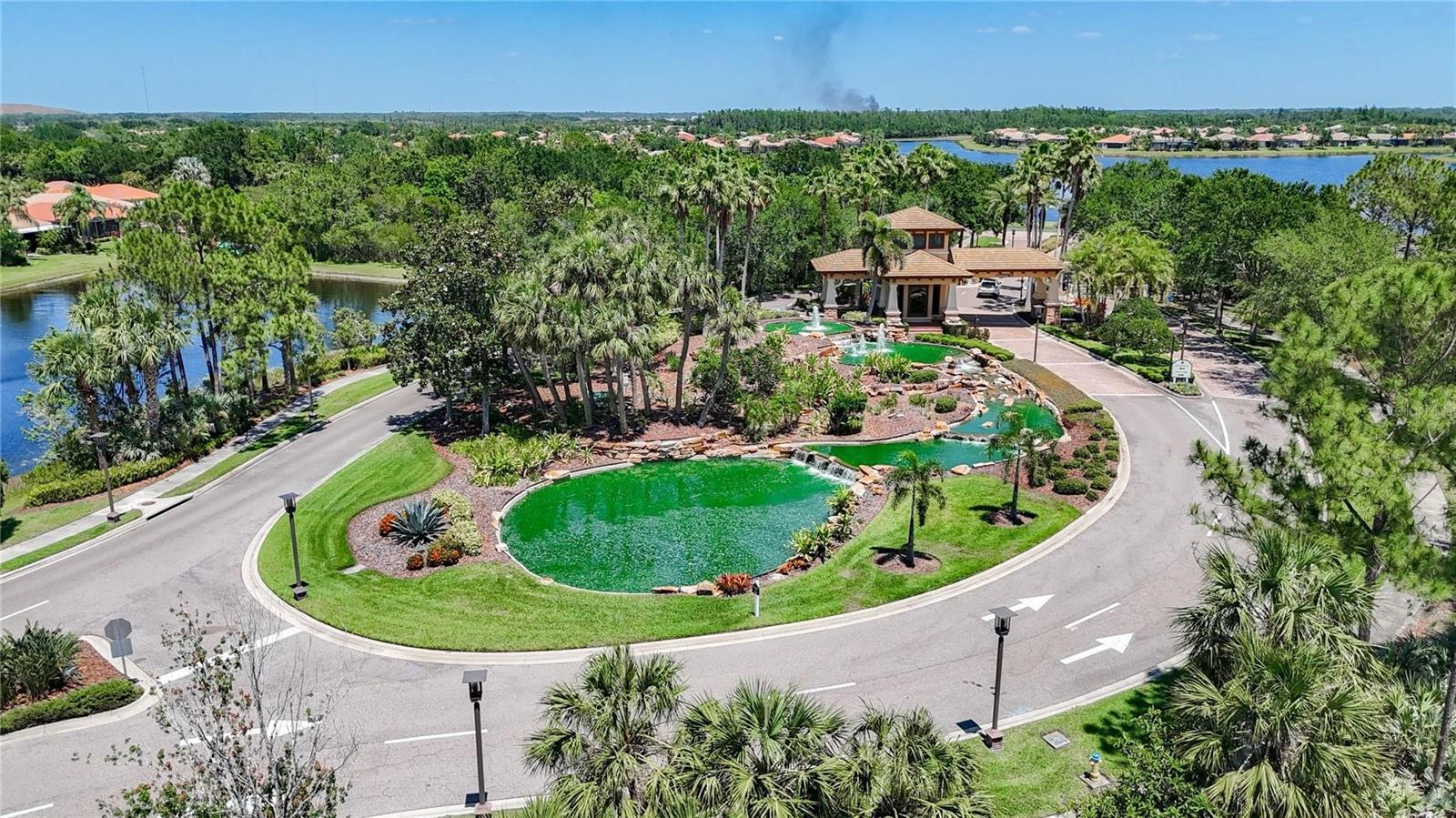 Image 37 of 66 For 16142 Amethyst Key Drive