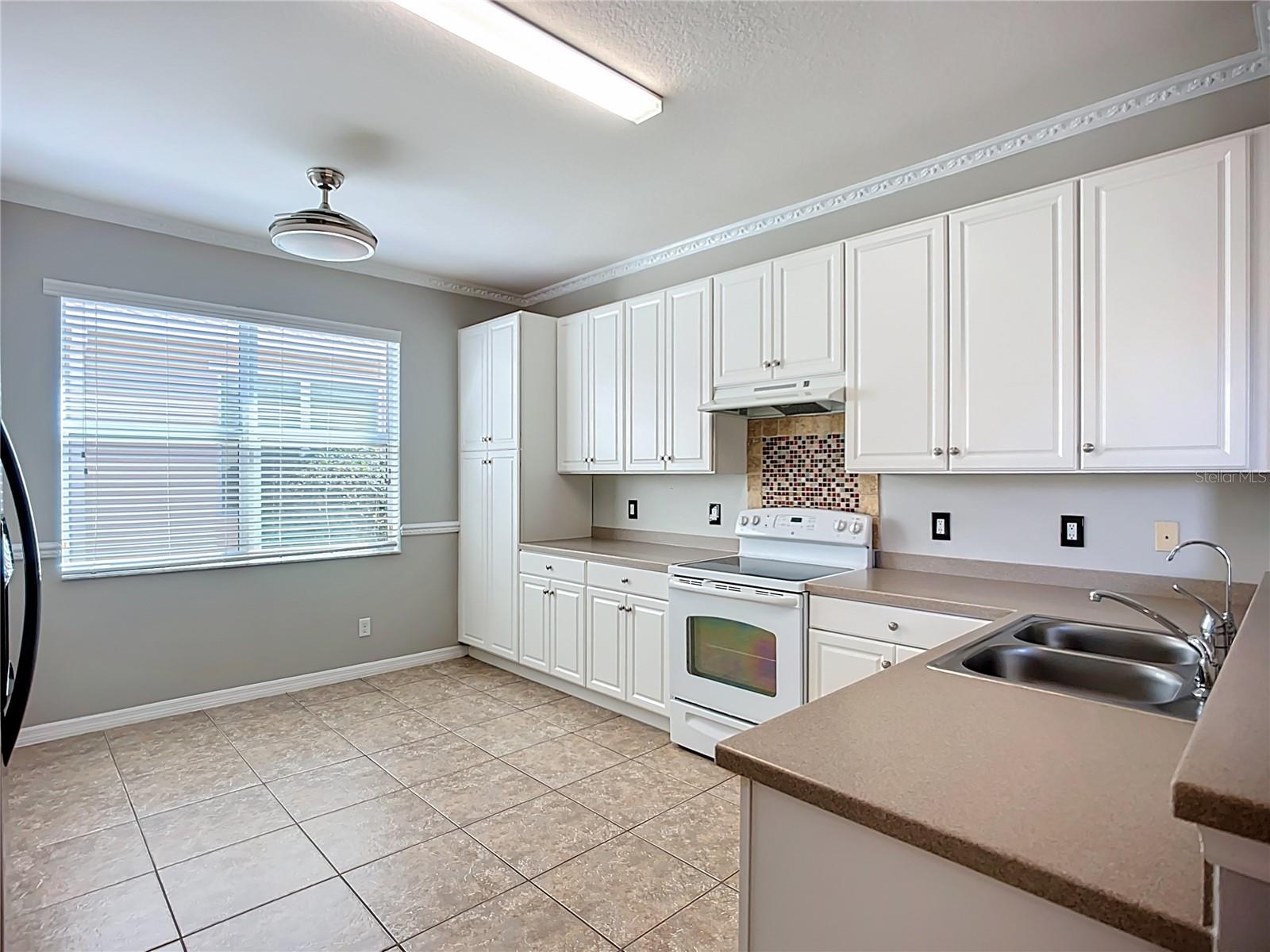 Image 9 of 66 For 16142 Amethyst Key Drive