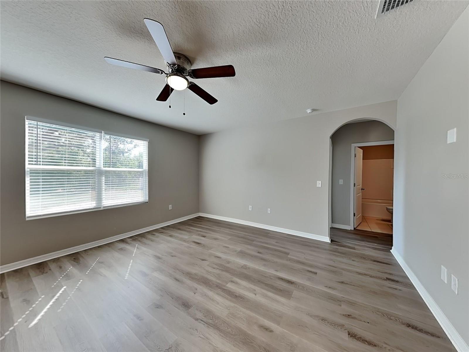 Image 2 of 22 For 2819 Greenleaf Terrace