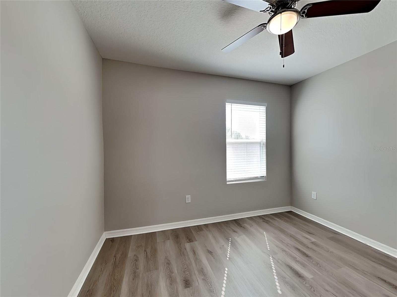 Image 9 of 22 For 2819 Greenleaf Terrace