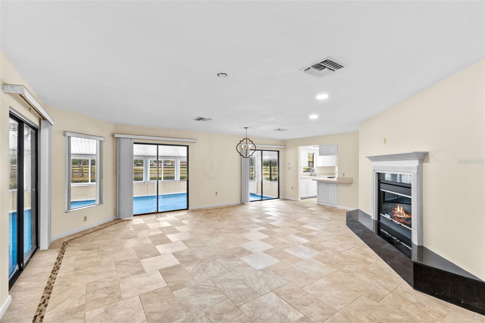 Image 11 of 45 For 495 Appaloosa Road