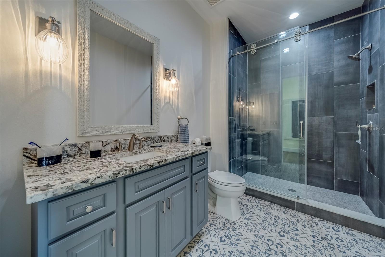 Image 36 of 92 For 15805 Redington Drive