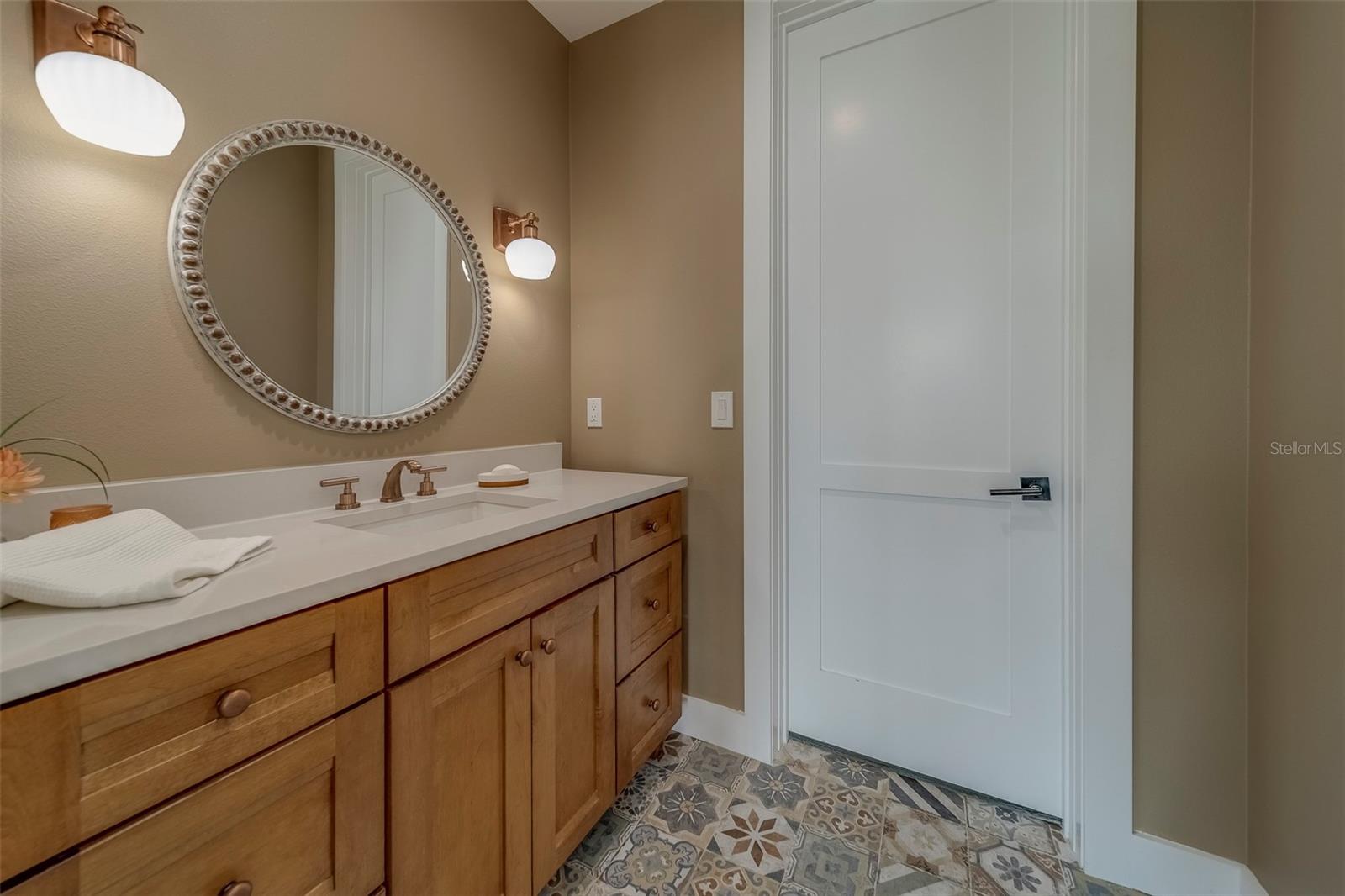Image 43 of 92 For 15805 Redington Drive
