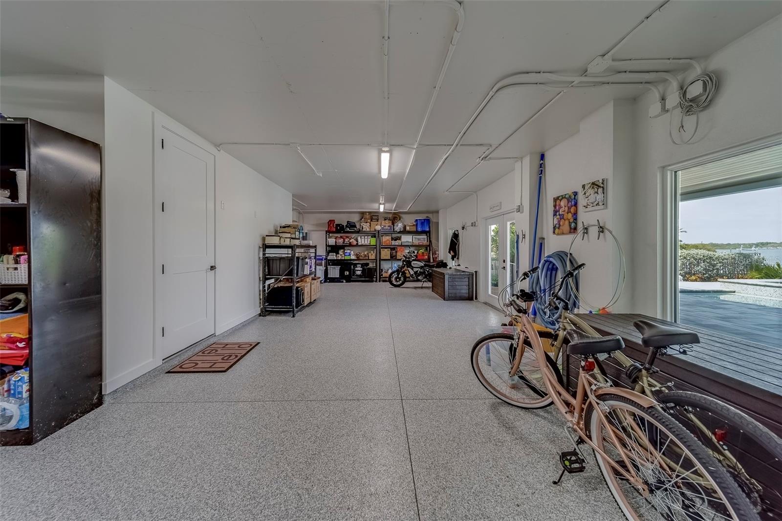 Image 54 of 92 For 15805 Redington Drive