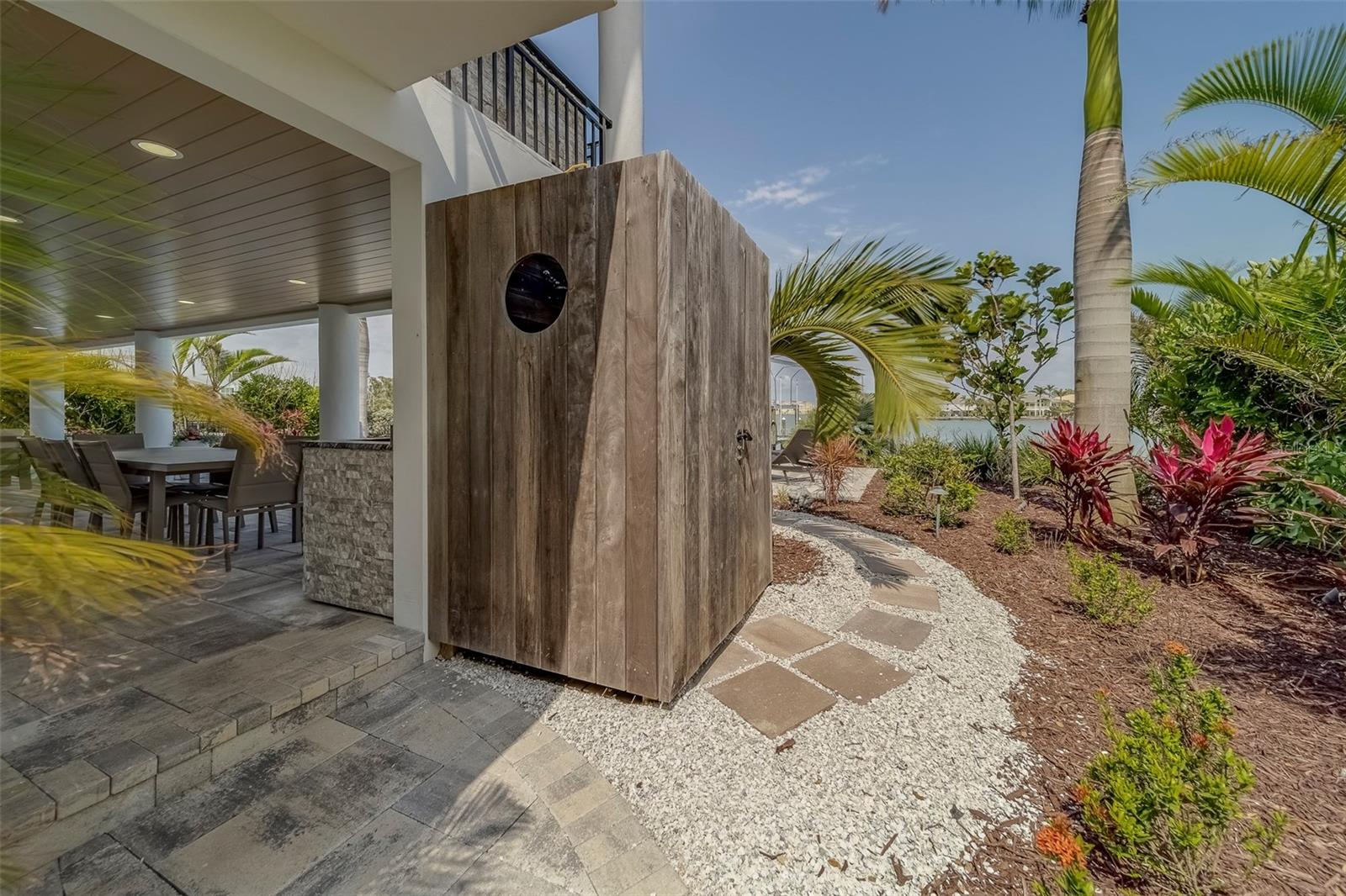 Image 57 of 92 For 15805 Redington Drive