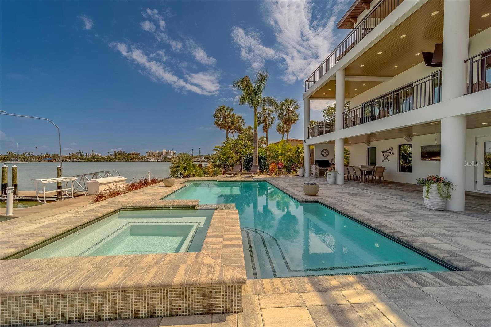 Image 63 of 92 For 15805 Redington Drive
