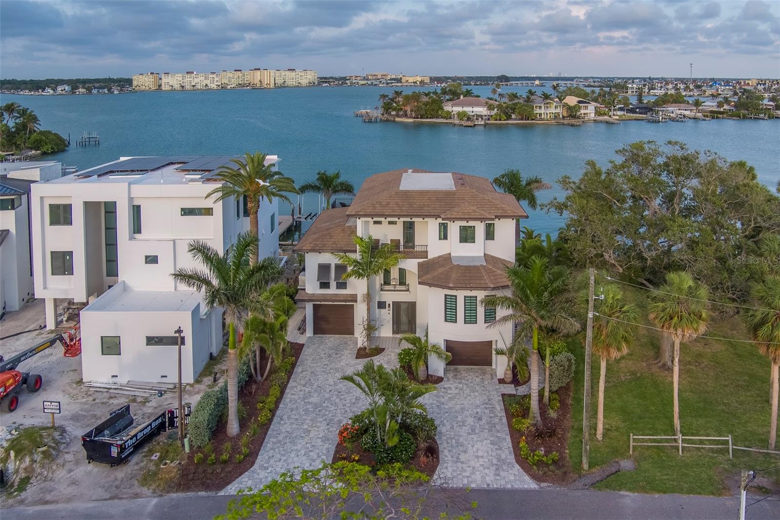 Image 73 of 92 For 15805 Redington Drive