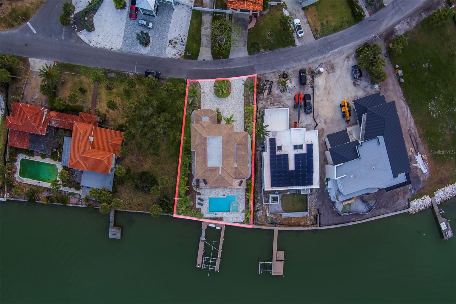 Image 78 of 92 For 15805 Redington Drive