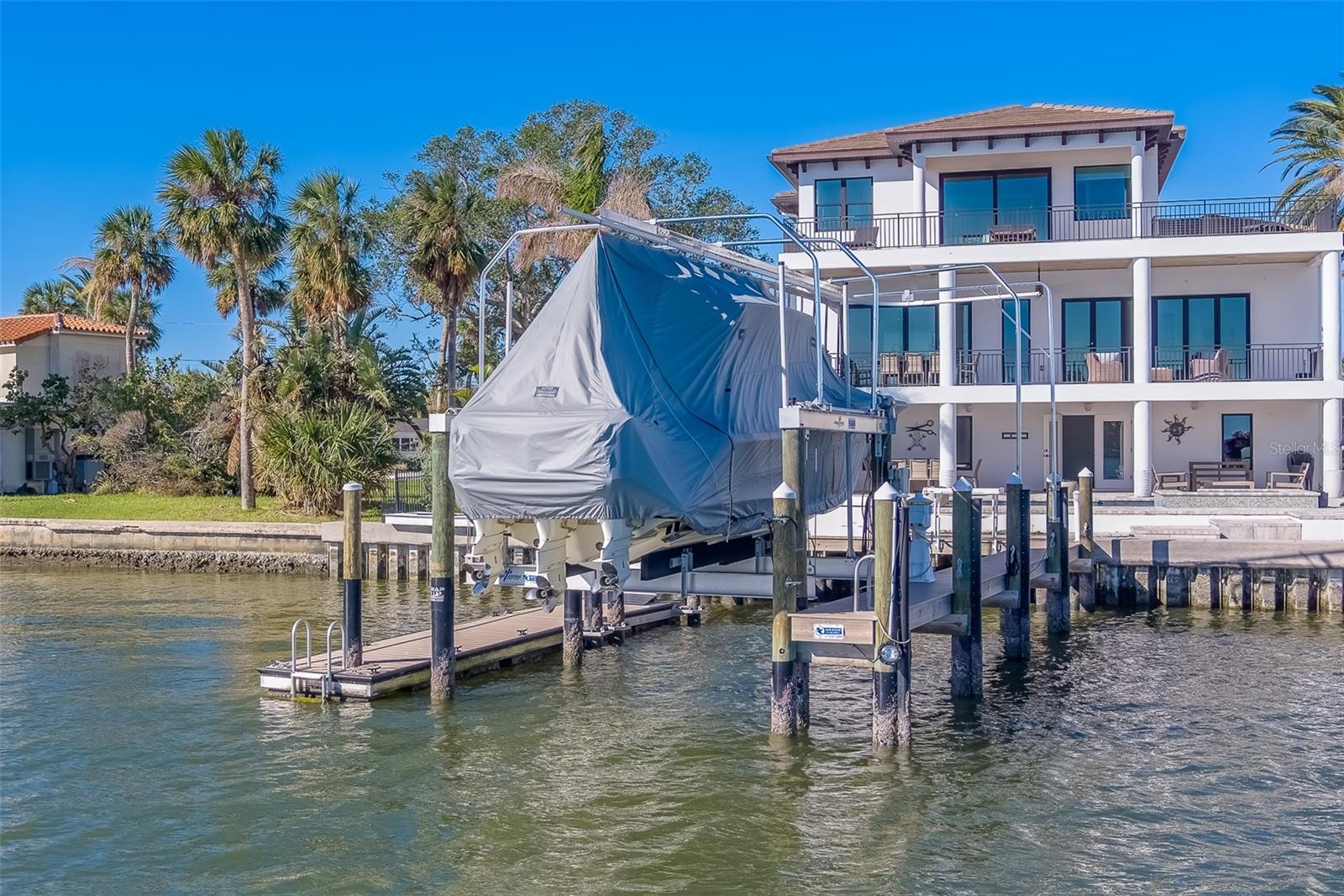 Image 83 of 92 For 15805 Redington Drive