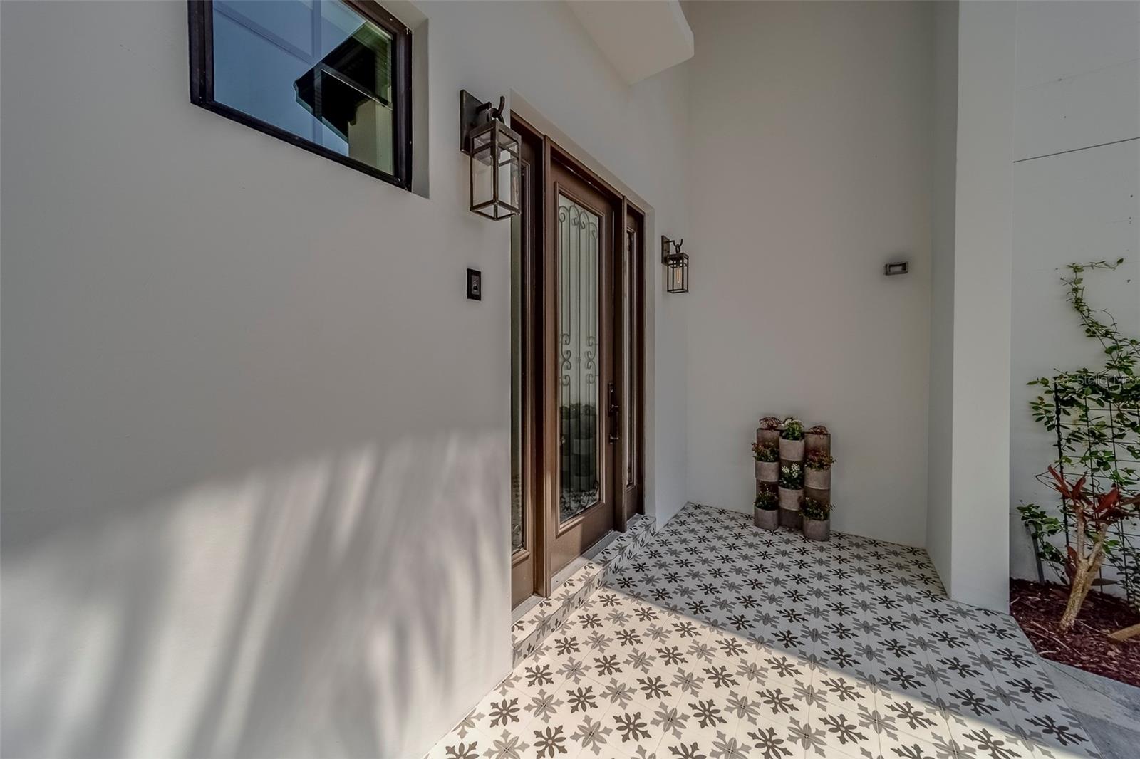 Image 86 of 92 For 15805 Redington Drive
