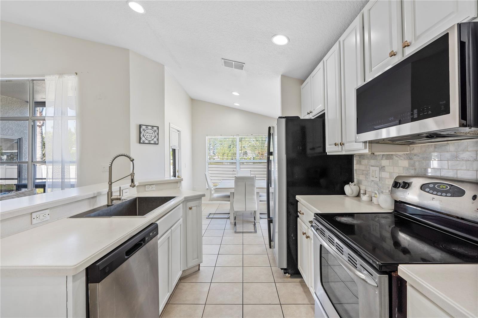 Image 14 of 41 For 2641 Big Pine Drive