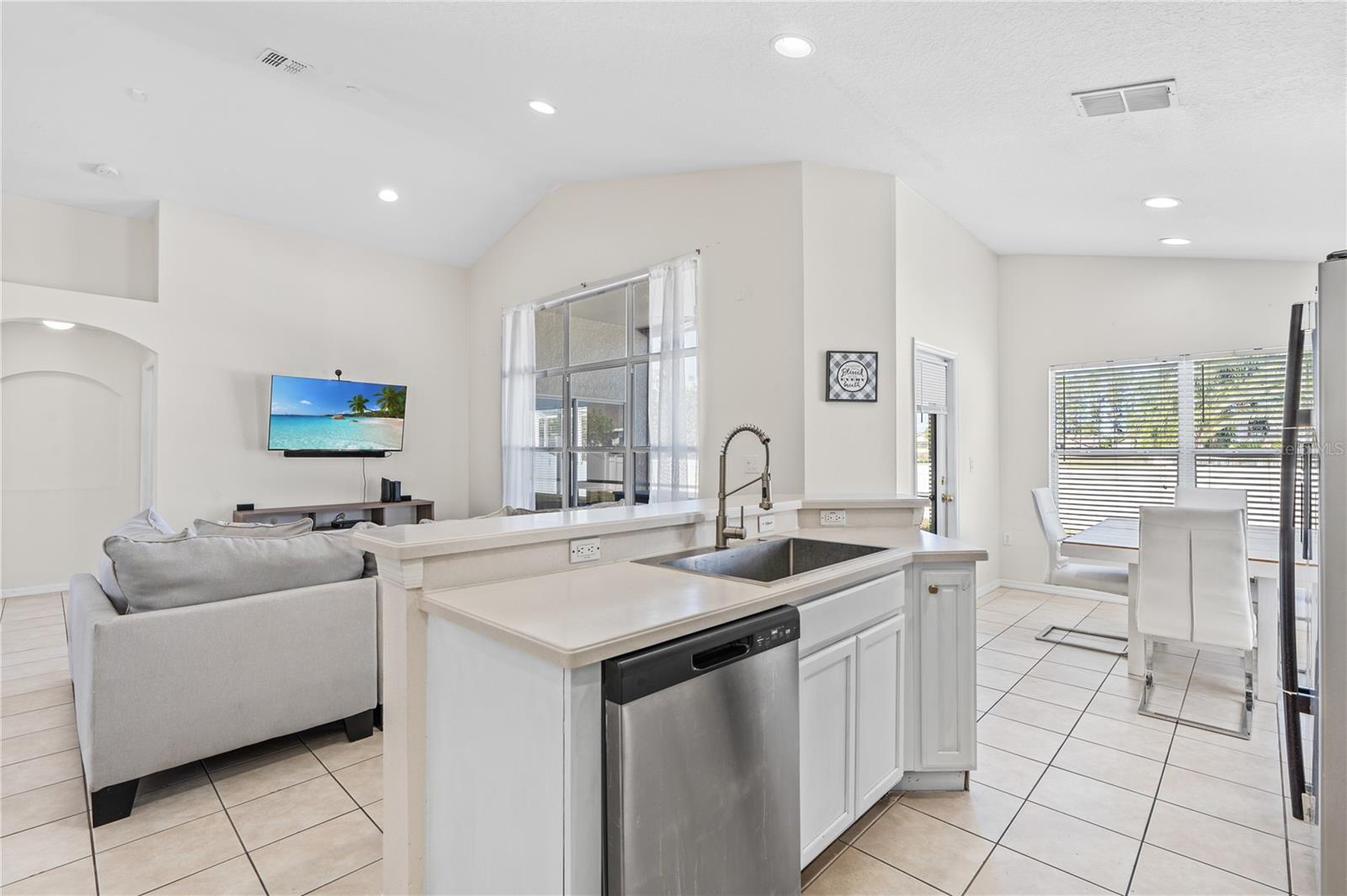 Image 15 of 41 For 2641 Big Pine Drive