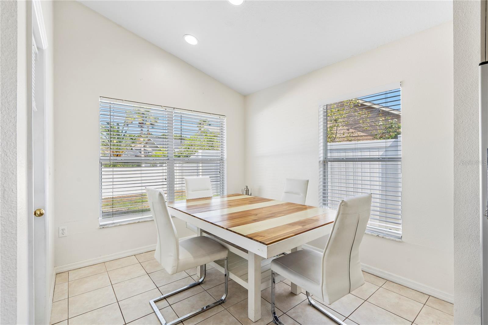 Image 17 of 41 For 2641 Big Pine Drive