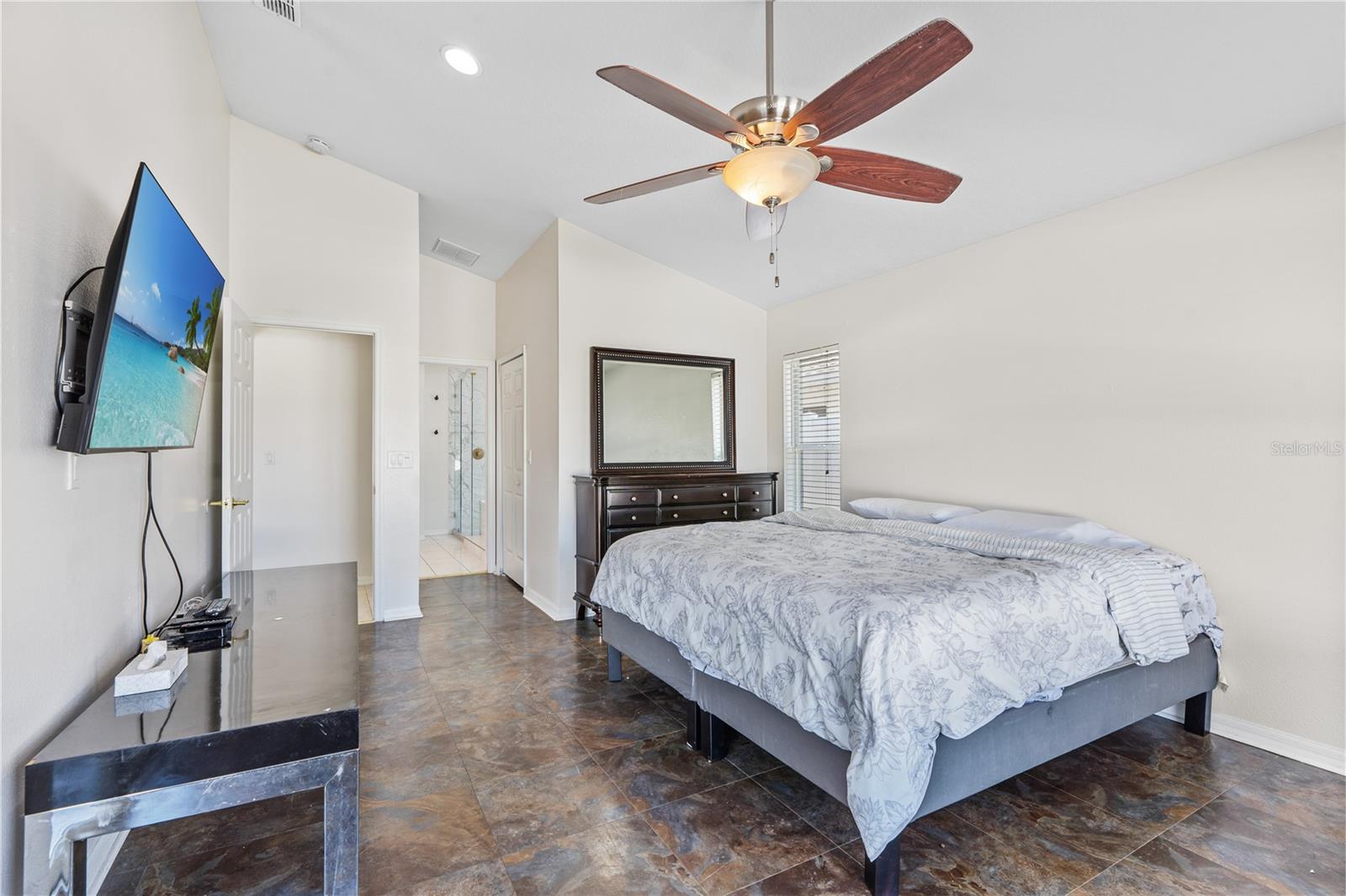 Image 21 of 41 For 2641 Big Pine Drive
