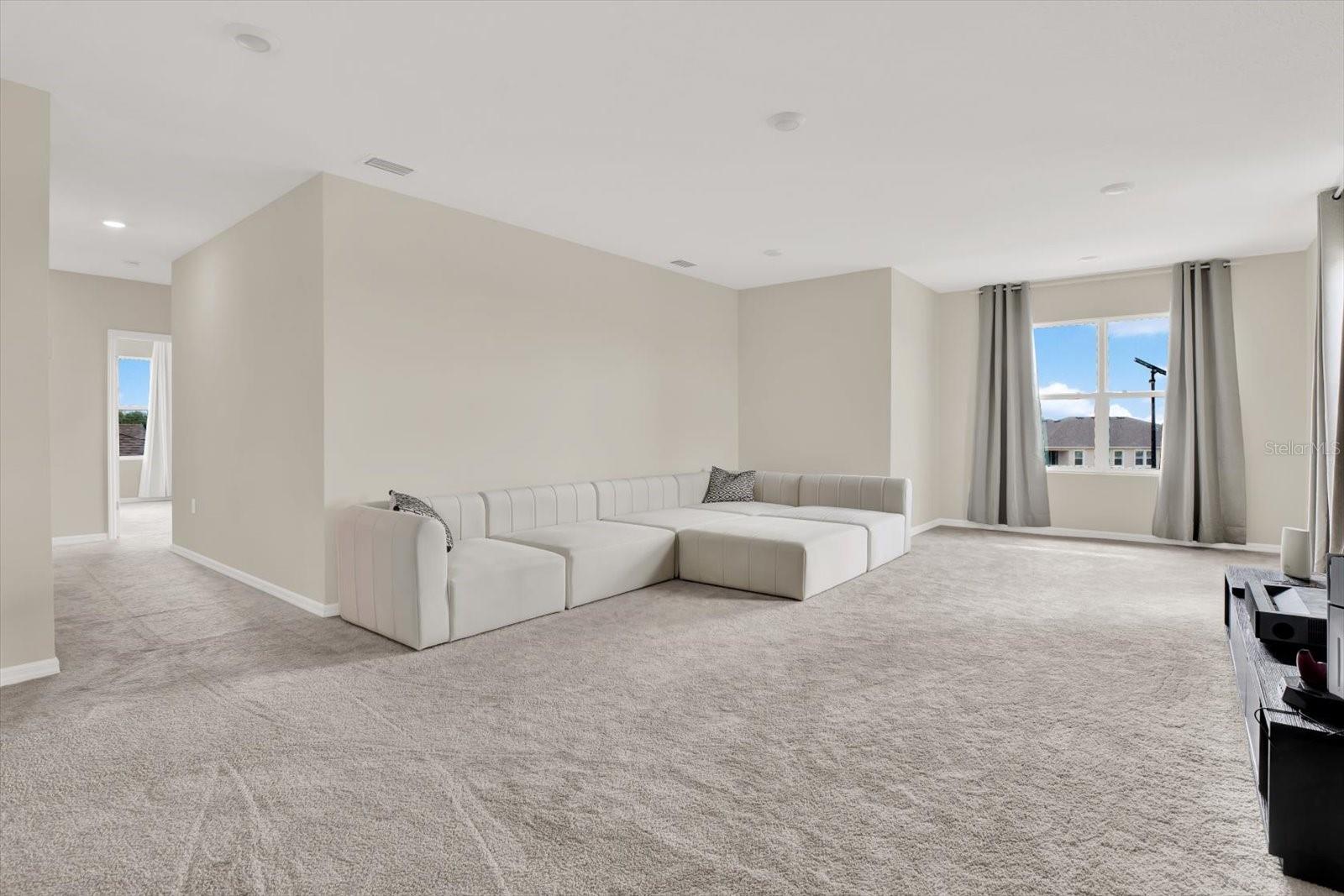 Image 19 of 54 For 10379 Bridgegate Heights Loop