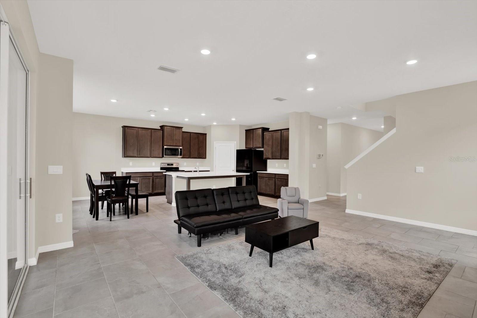 Image 8 of 54 For 10379 Bridgegate Heights Loop