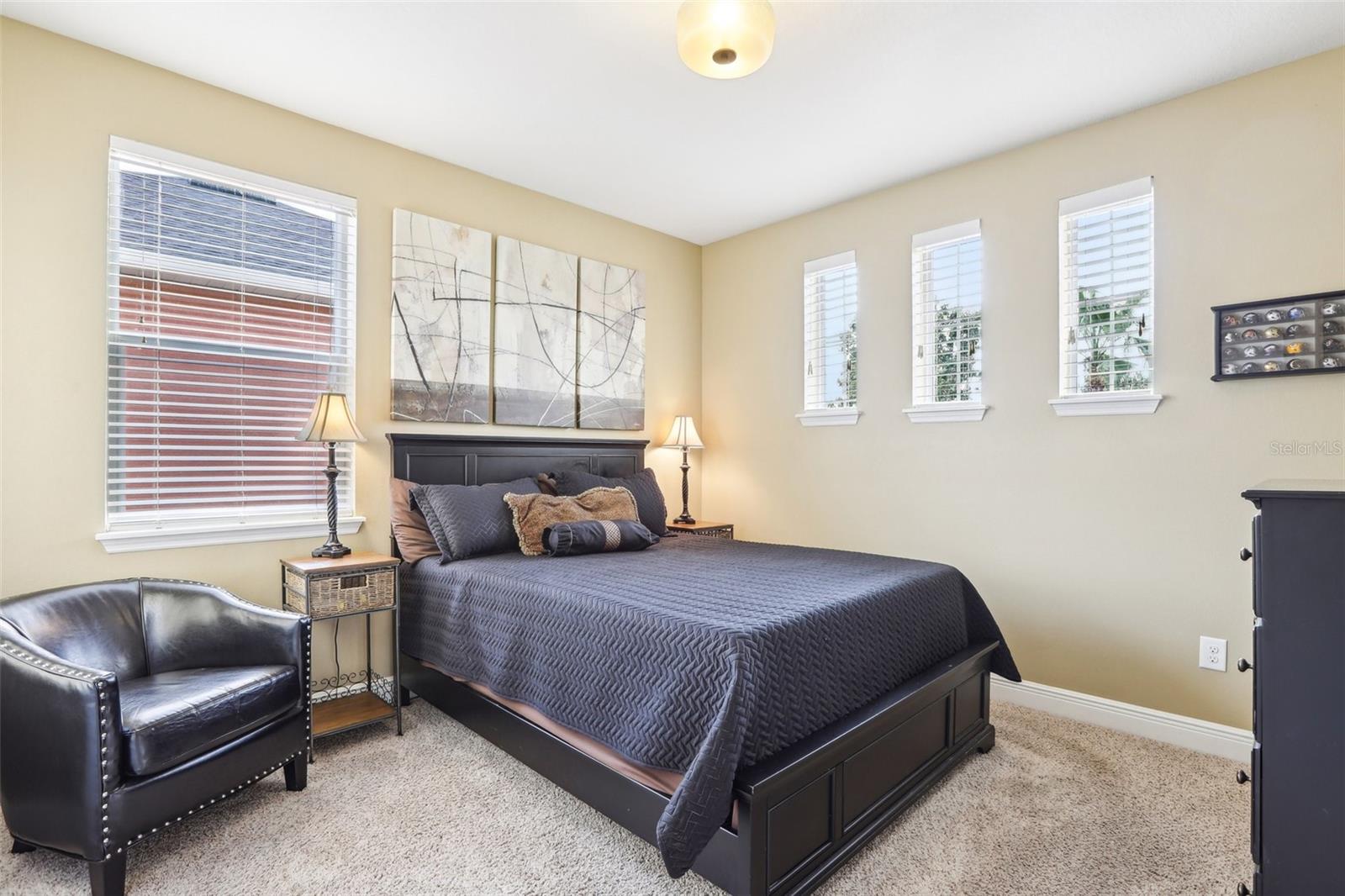 Image 29 of 43 For 11327 Lake Lucaya Drive