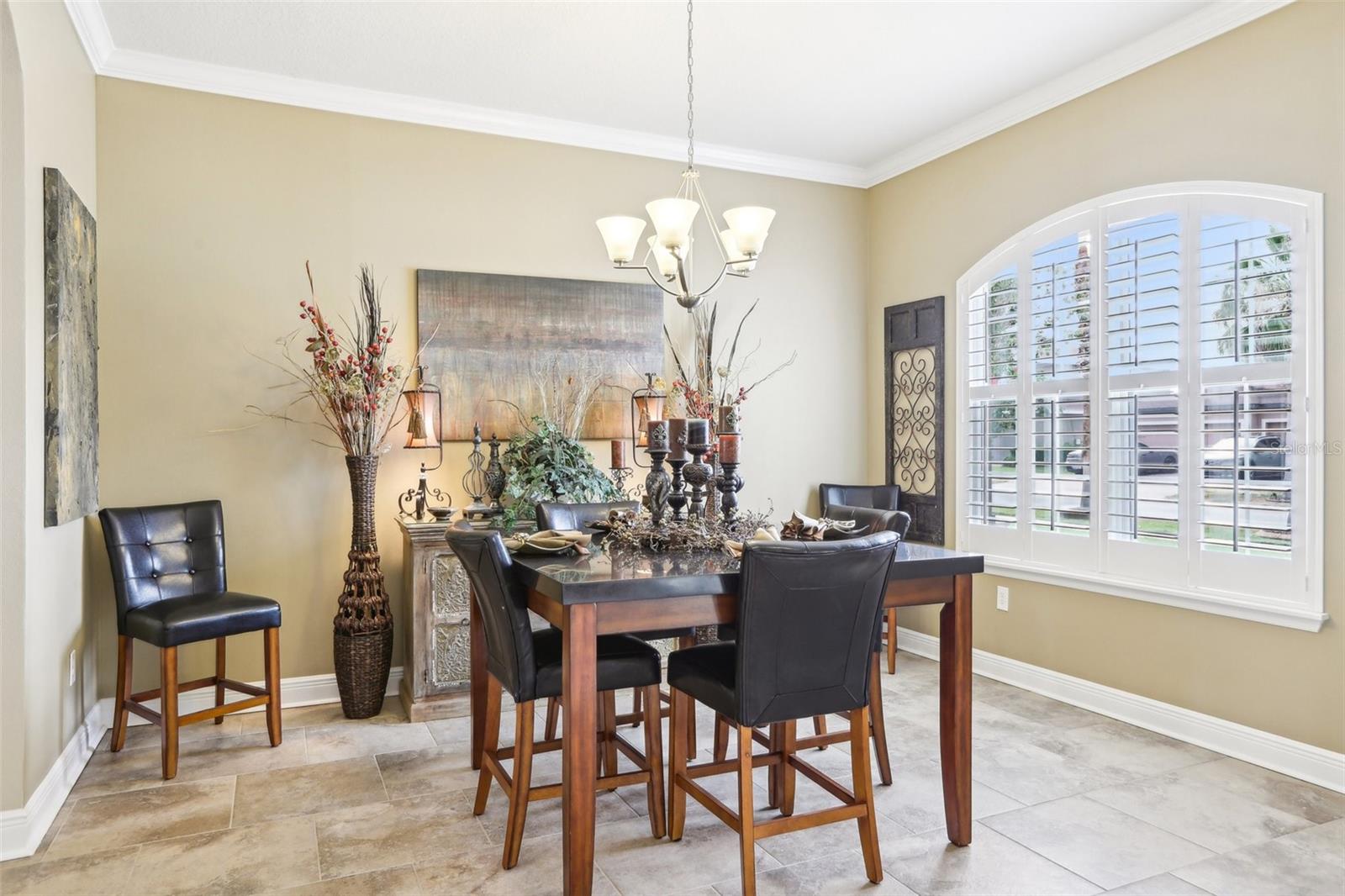 Image 6 of 43 For 11327 Lake Lucaya Drive