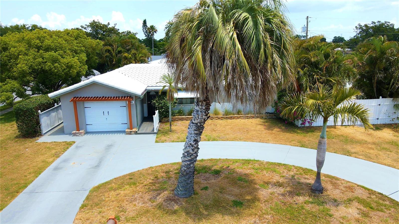 Image 4 of 46 For 101 Maywood Avenue