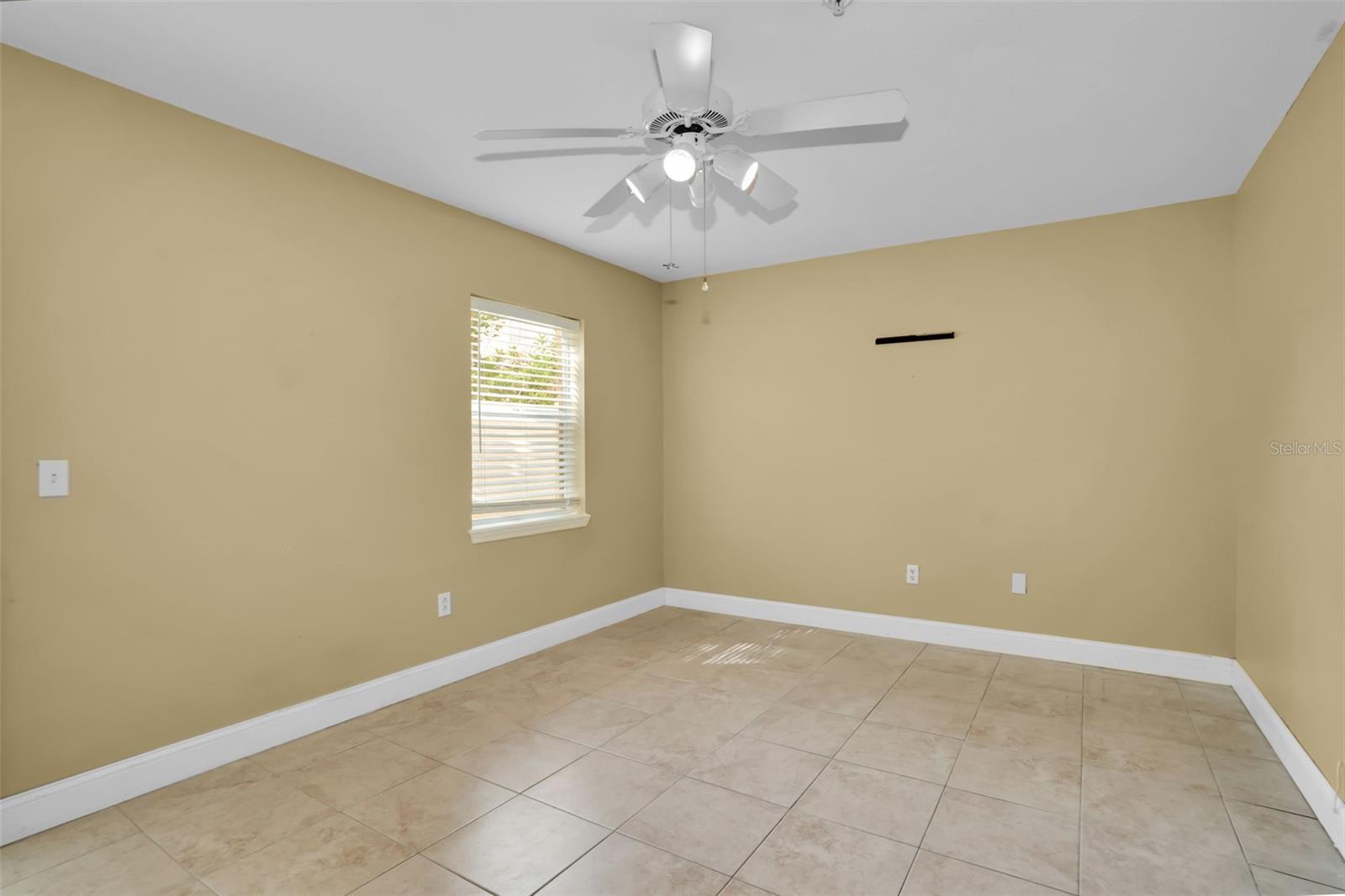 Image 4 of 40 For 3102 Toscana Circle