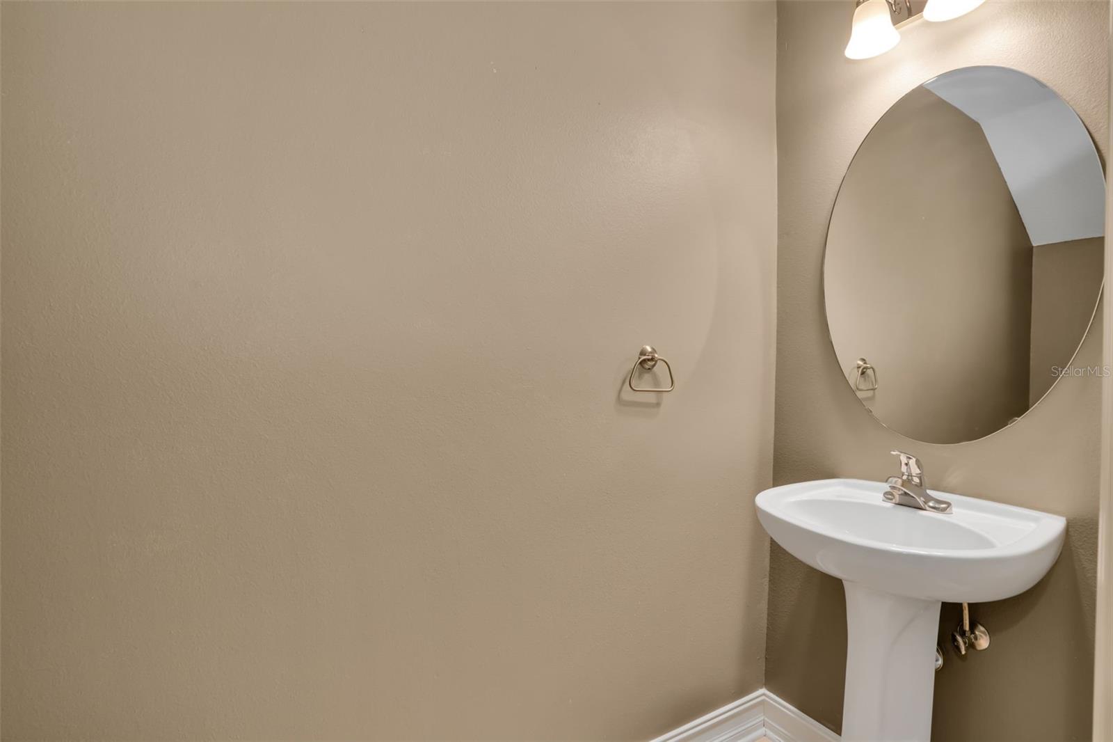 Image 6 of 40 For 3102 Toscana Circle