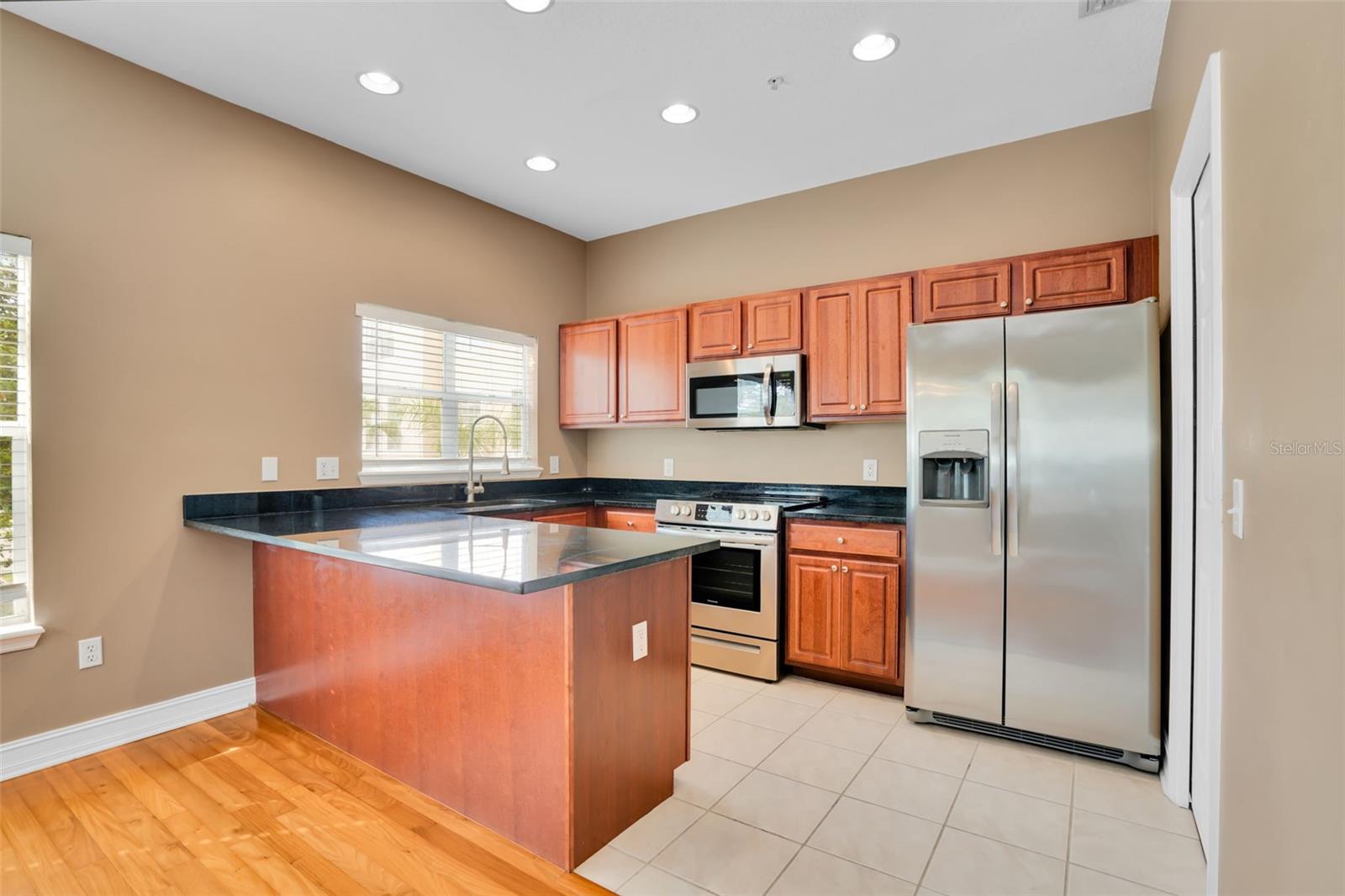 Image 9 of 40 For 3102 Toscana Circle