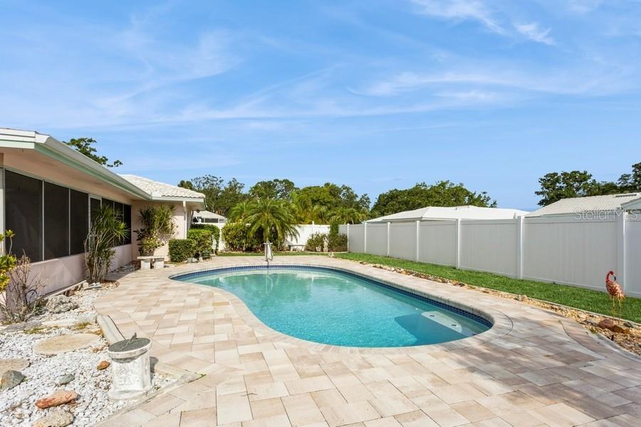 Image 13 of 27 For 2146 Waterside Drive