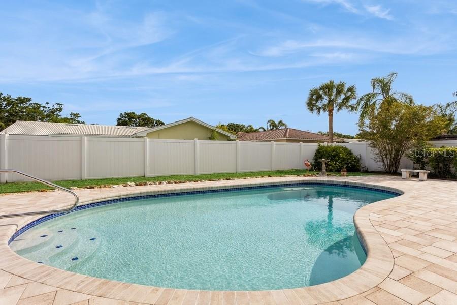 Image 15 of 27 For 2146 Waterside Drive