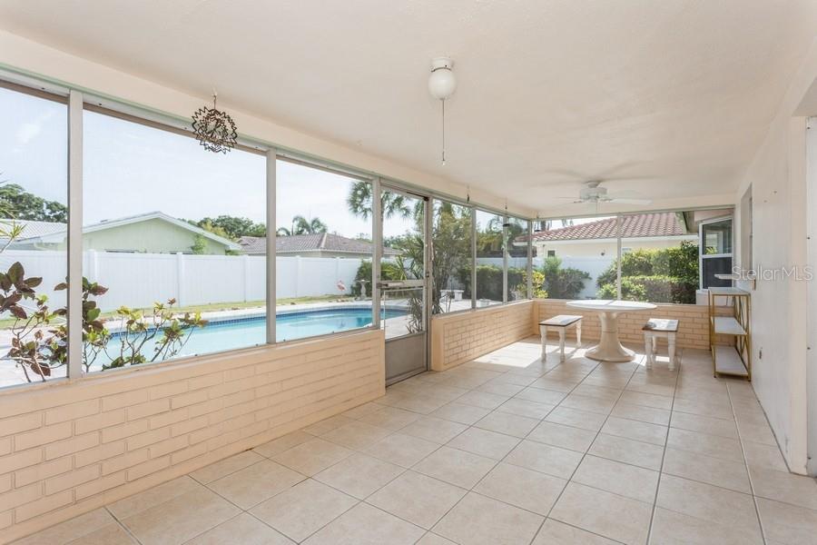 Image 16 of 27 For 2146 Waterside Drive
