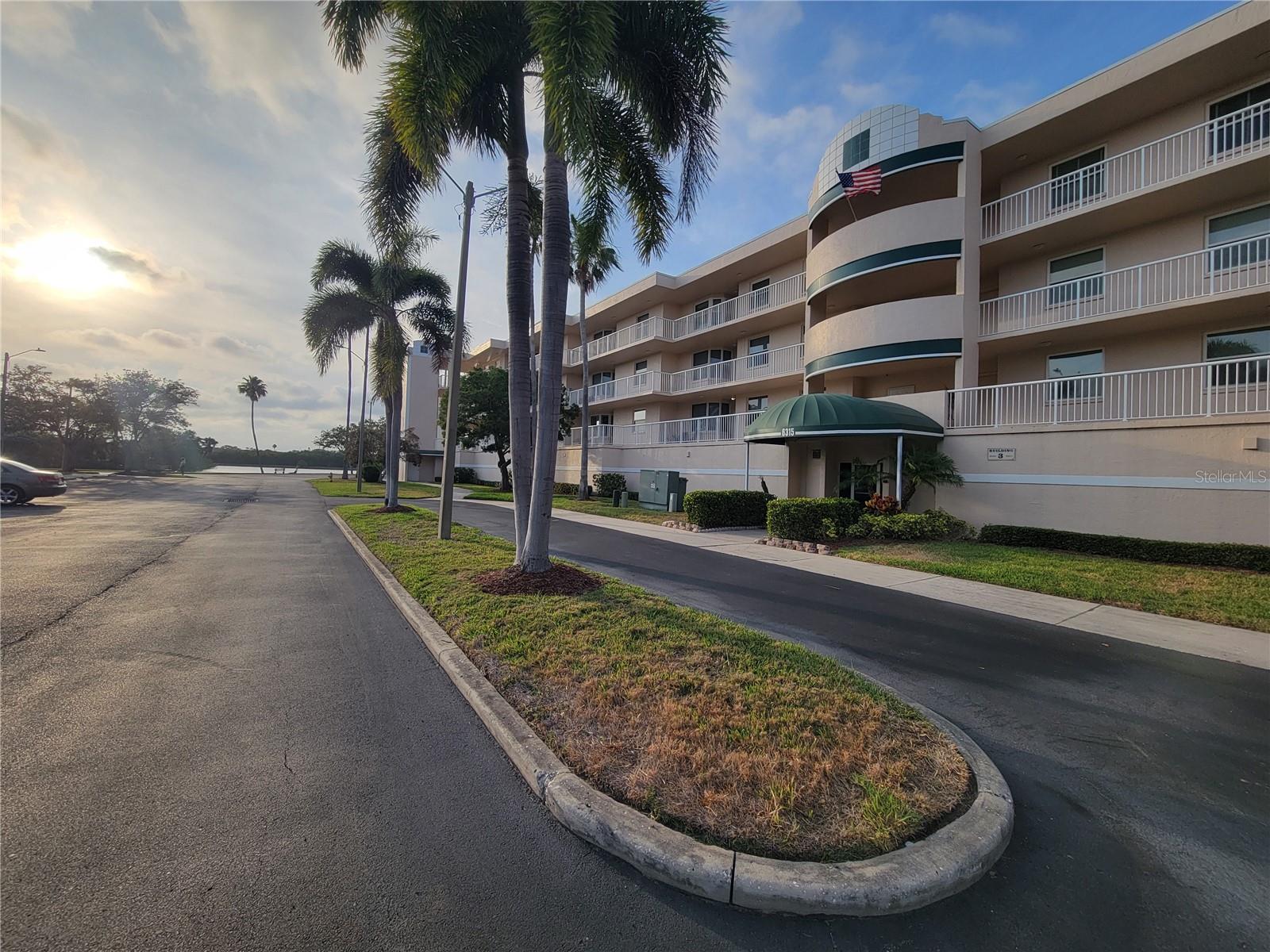 Details for 6315 Shoreline Drive 3107, ST PETERSBURG, FL 33708