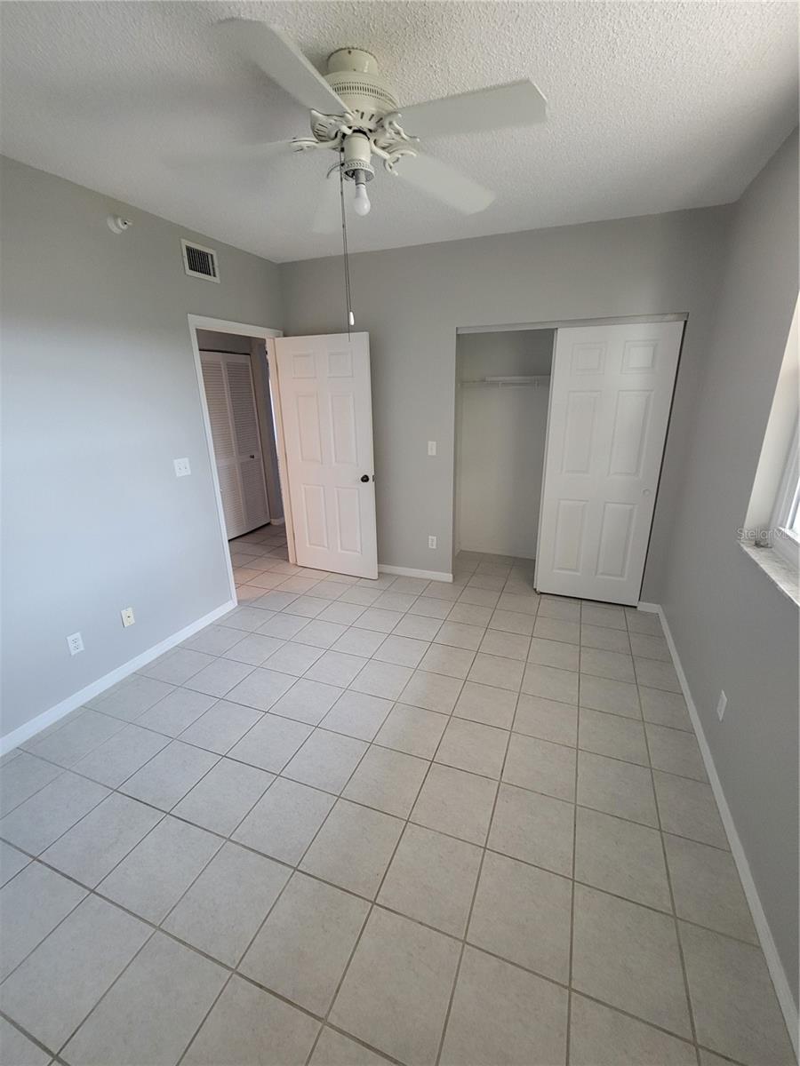 Image 17 of 30 For 6315 Shoreline Drive 3107