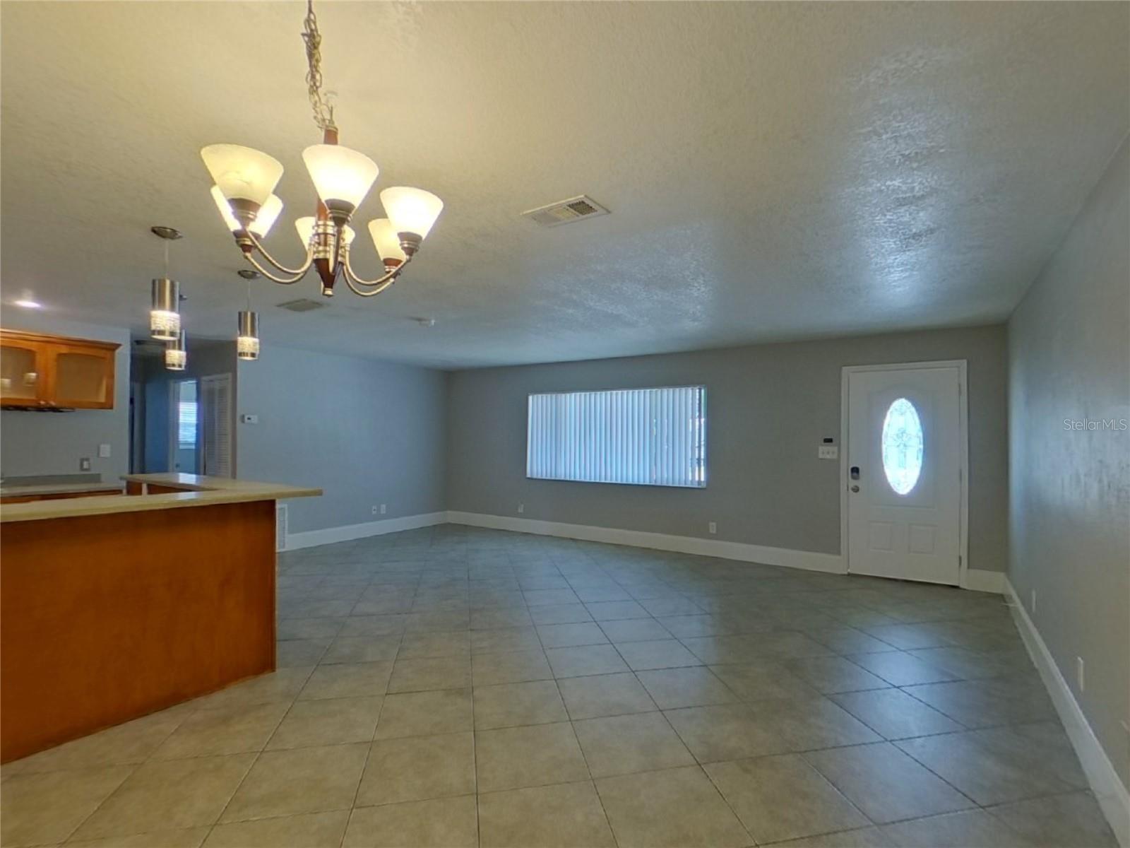 Image 5 of 23 For 11375 68th Avenue