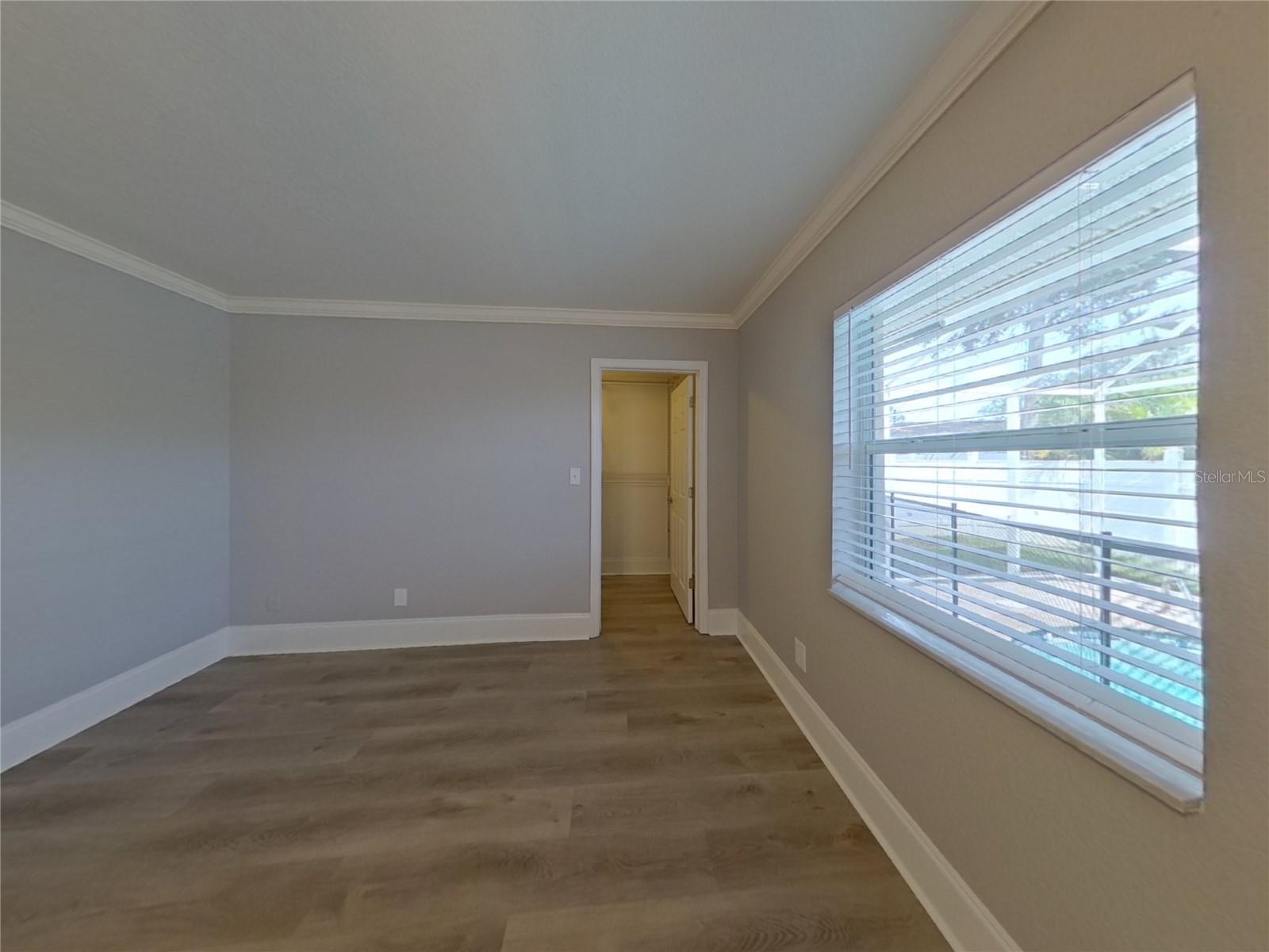 Image 8 of 23 For 11375 68th Avenue