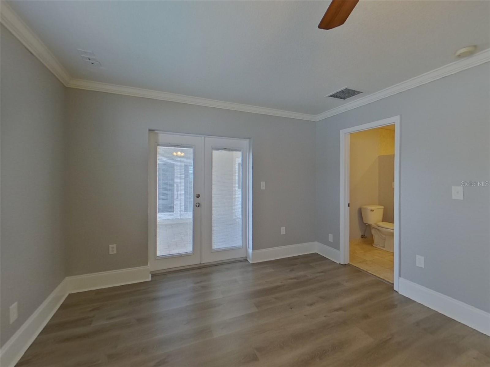 Image 9 of 23 For 11375 68th Avenue