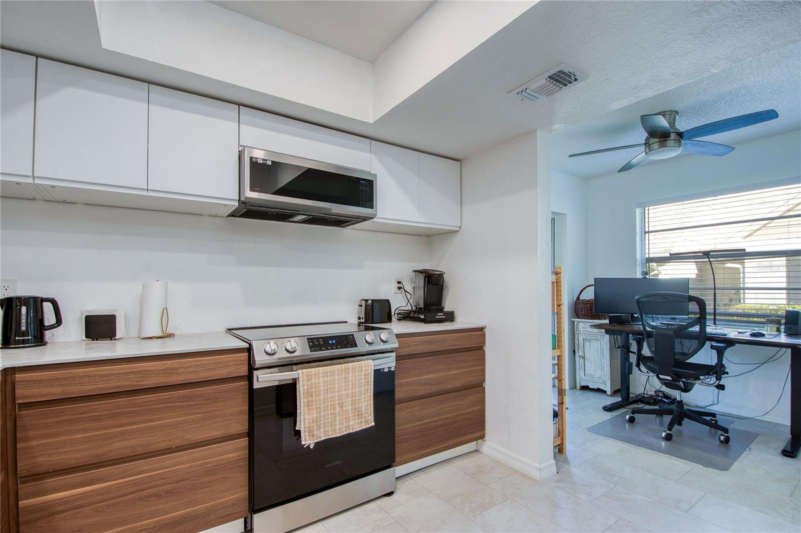 Image 11 of 38 For 2870 Rampart Circle