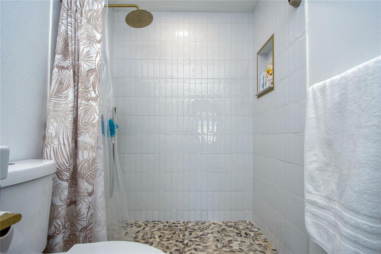 Image 20 of 38 For 2870 Rampart Circle