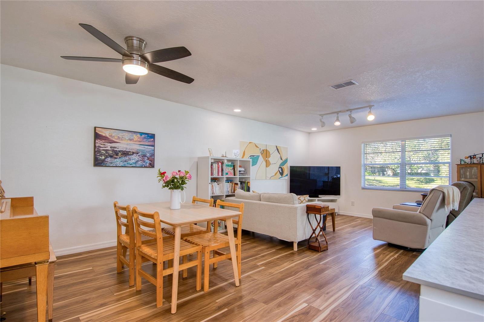 Image 8 of 38 For 2870 Rampart Circle