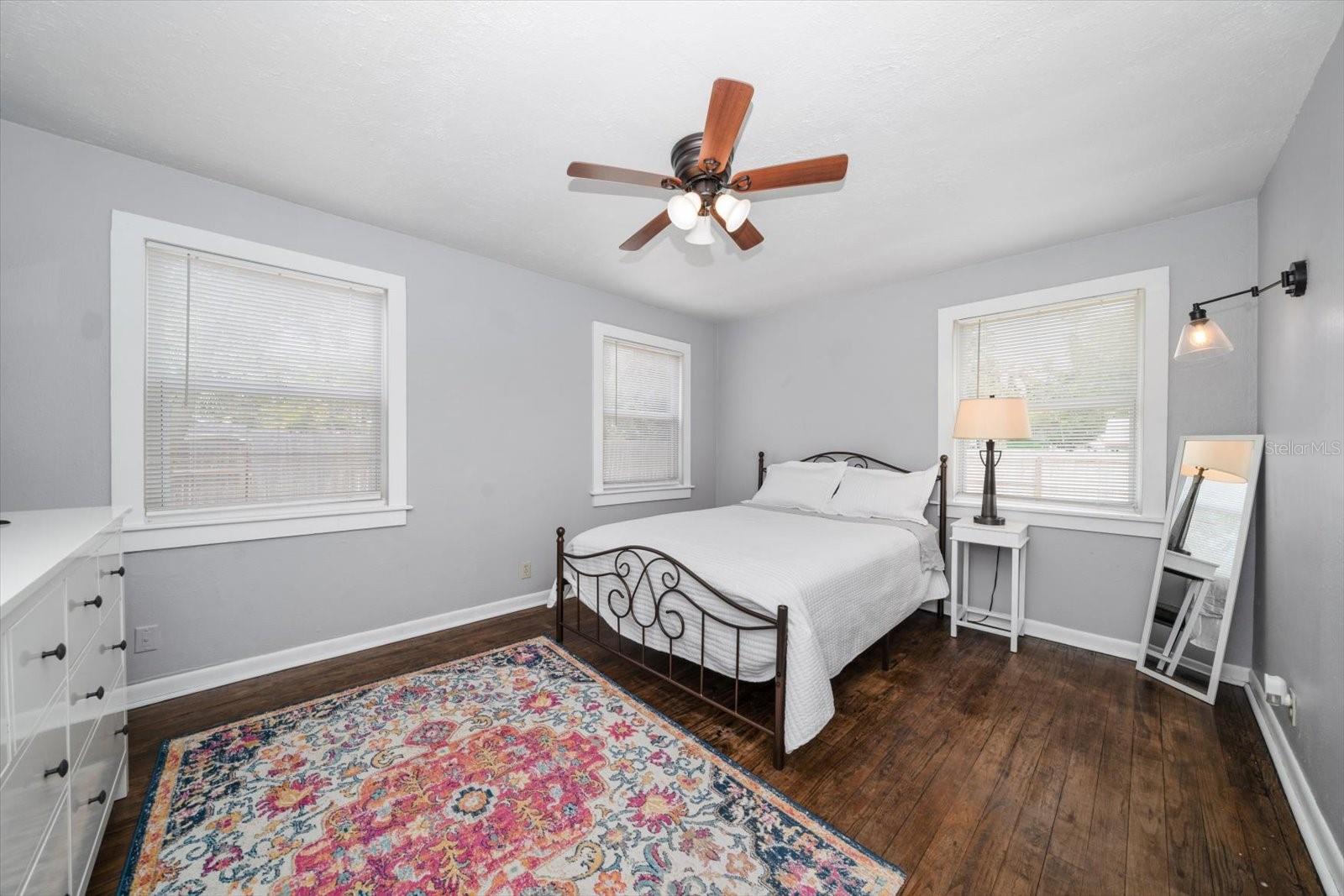 Image 12 of 28 For 731 20th Street Nw