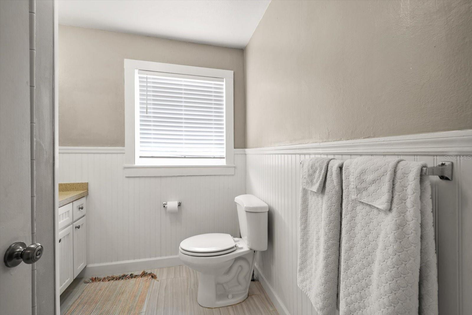 Image 18 of 28 For 731 20th Street Nw