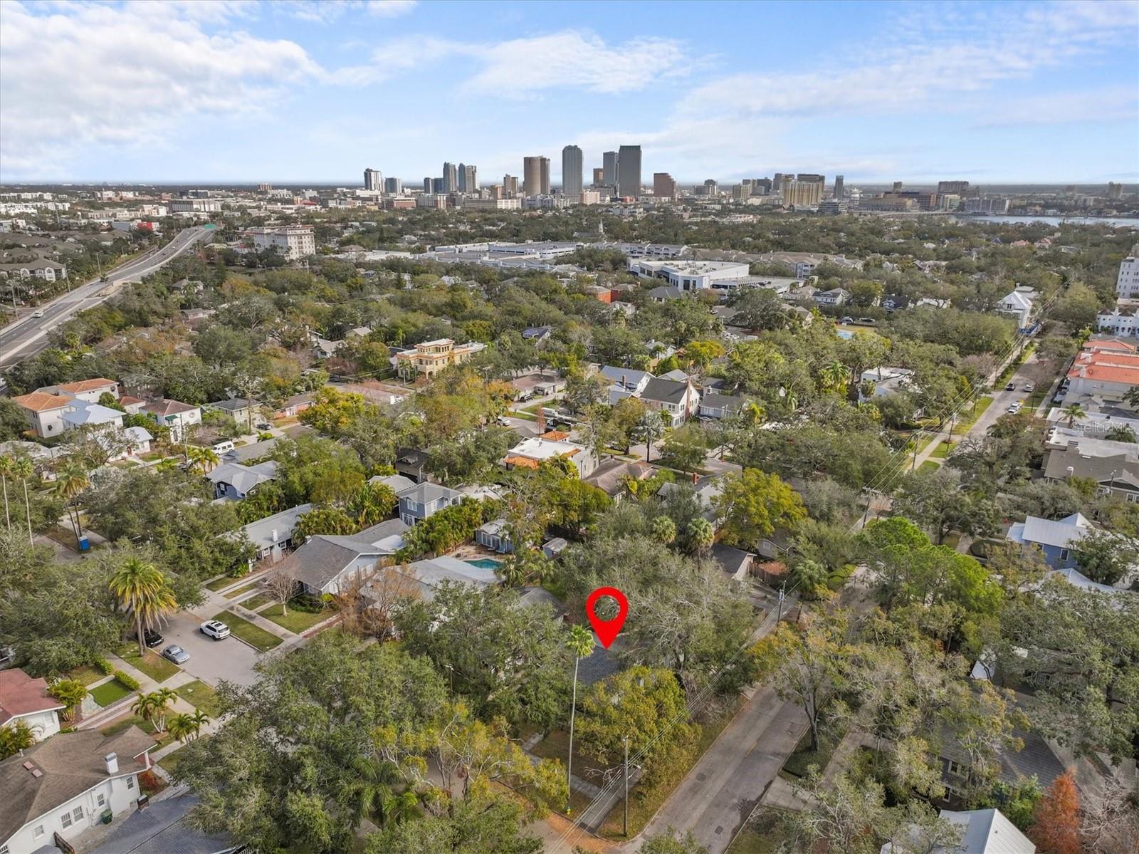 Image 41 of 42 For 914 Bruce Street