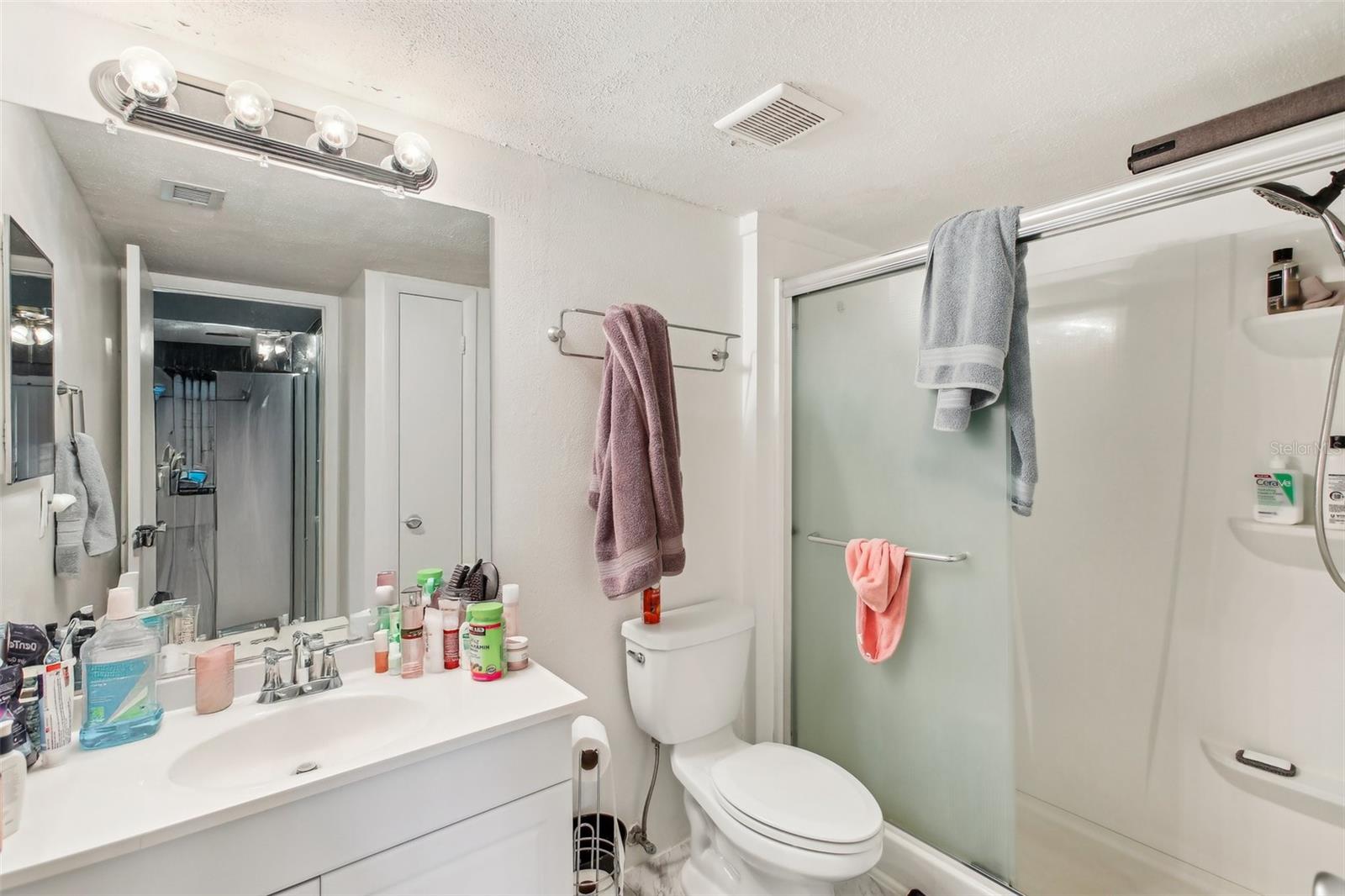 Image 17 of 25 For 14107 Mossy Glen Lane 203