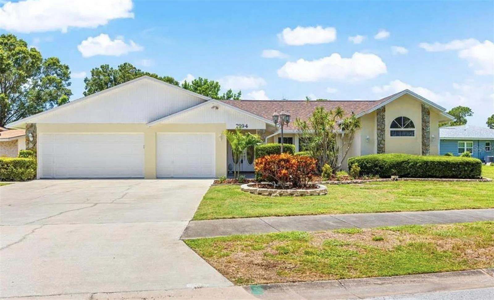 Details for 7994 Jaywood Road, SEMINOLE, FL 33777