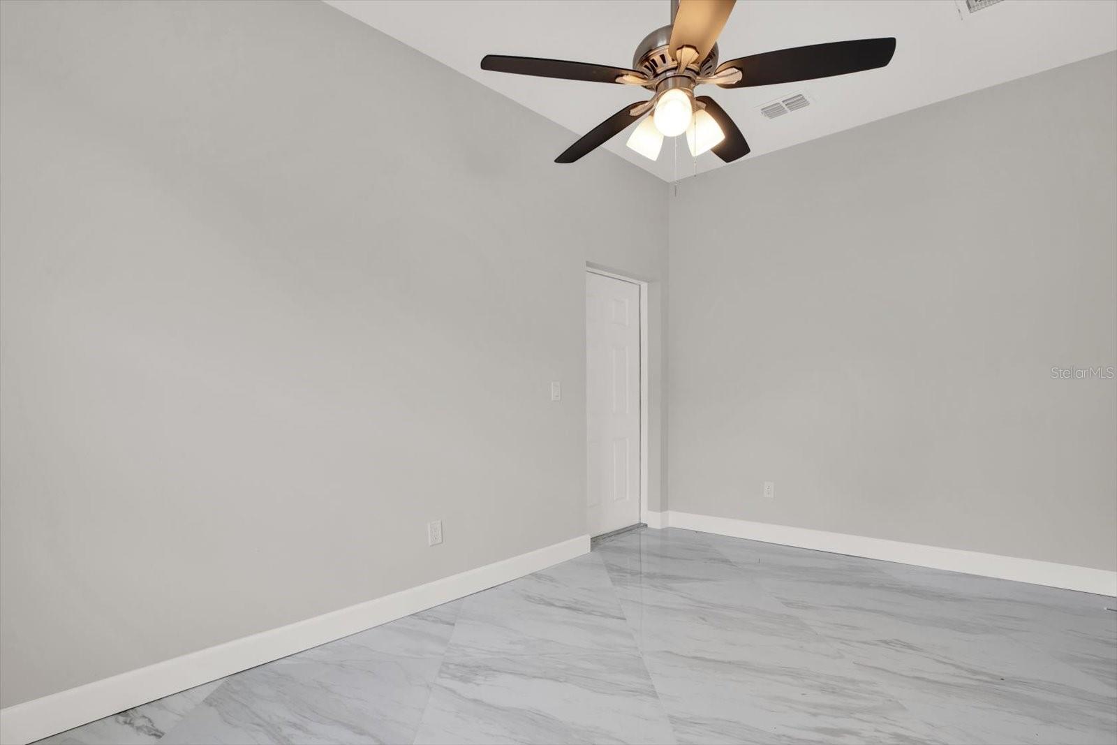 Image 10 of 24 For 4071 45th Avenue N